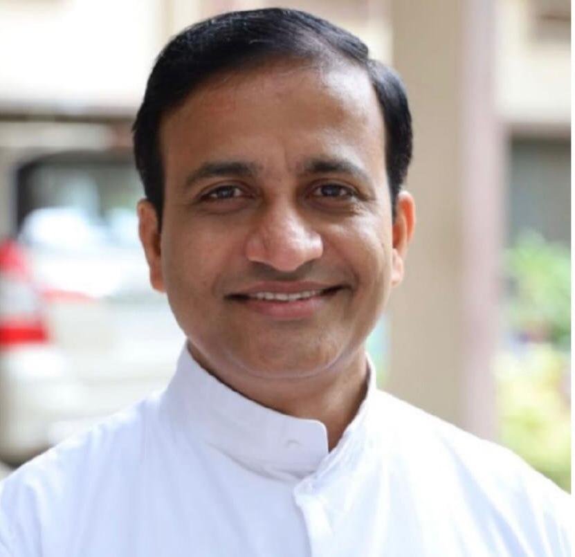 fr. jojo vadakel