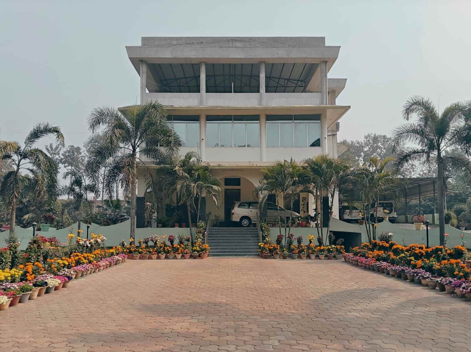 little flower ashram, jungle sikri 